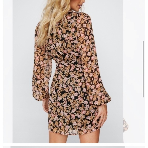 Nasty GAL Floral Chiffon Print V Neck Mini Party Evening Tea Dress Sz US8 Cute - Picture 9 of 16